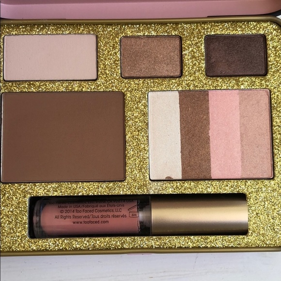 NIB Too Faced Beauty Wishes & Sweet Kisses Palette - Picture 3 of 6